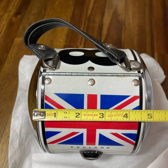 Little Earth England license plate purse - Picture 10 of 16